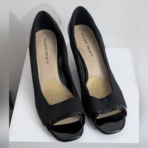 ELLEN TRACY Shoes size 9 Black Wedge Patent Suede cloth ET Pacer Peep Toe EUC